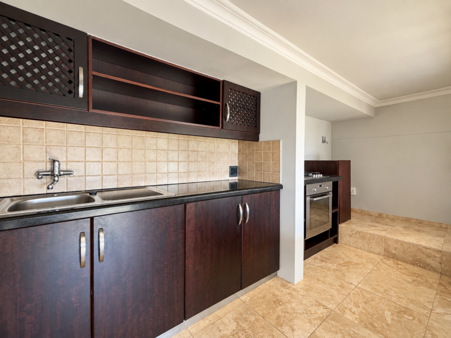 5 Bedroom Property for Sale in Higgovale Western Cape